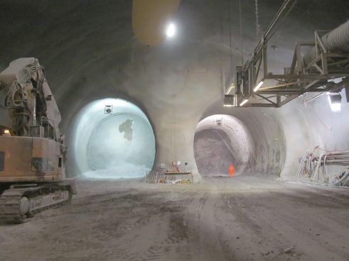 Bauarbeit im Ceneri-Basistunnel
